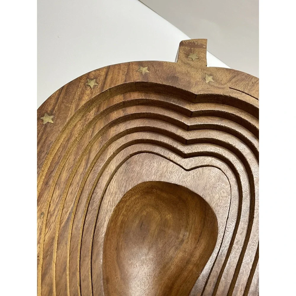Large Accordion‎ Wooden Collapsible Fruit Basket Handmade Chili Pepper
